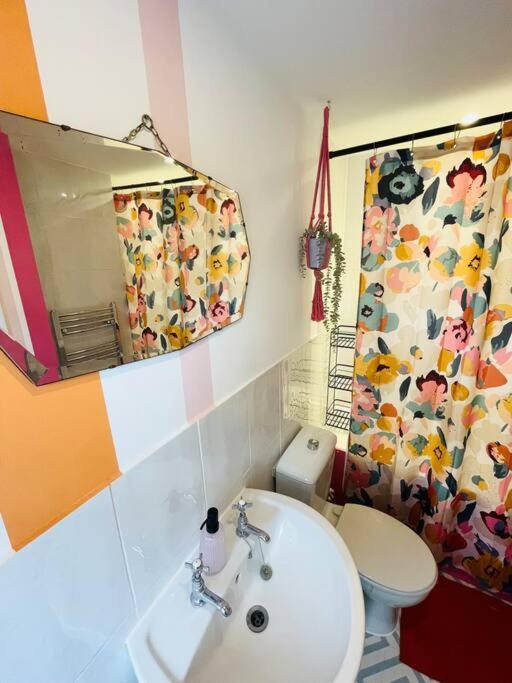 Colourful Apartment In Margate KENT Luaran gambar